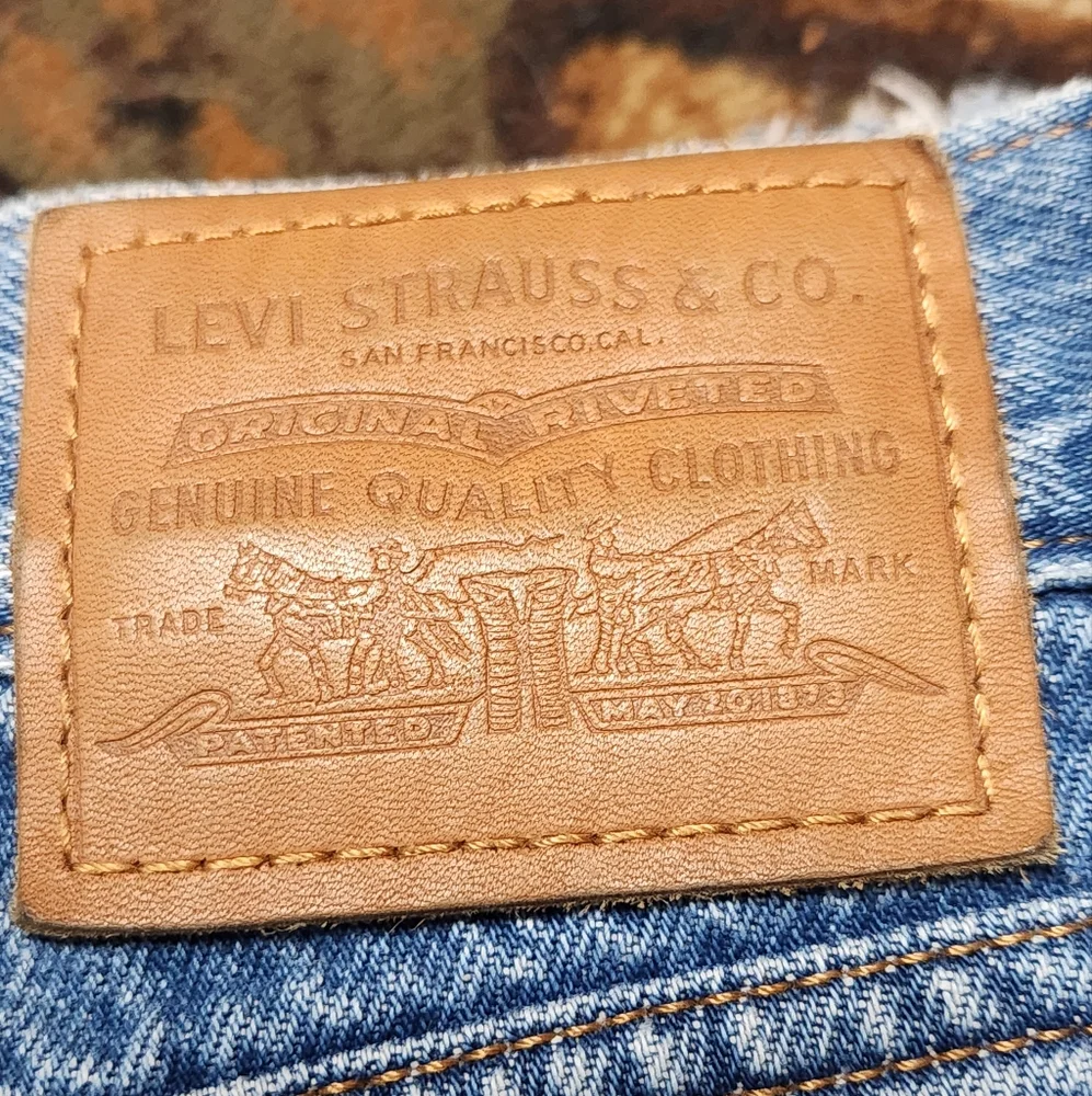 Levi's jeans - Picture 14 of 14